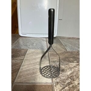 Vintage Flint Stainless USA Potato Masher Black Handle Grid Pattern 9.5 Inch